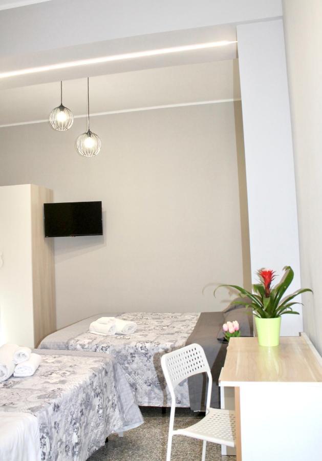 레조디칼라브리아 Charm Airport B&B 외부 사진