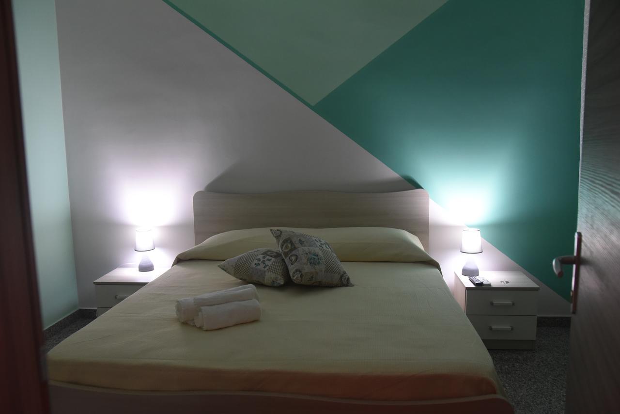 레조디칼라브리아 Charm Airport B&B 외부 사진