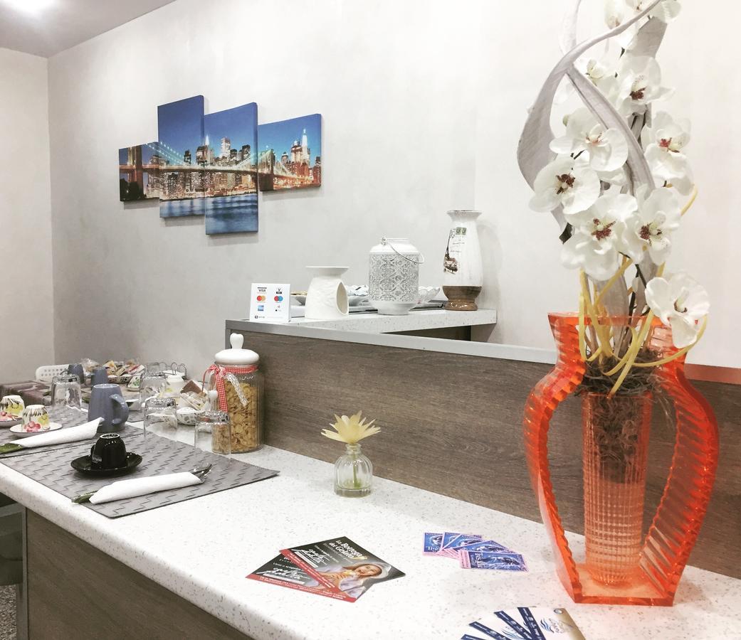 레조디칼라브리아 Charm Airport B&B 외부 사진
