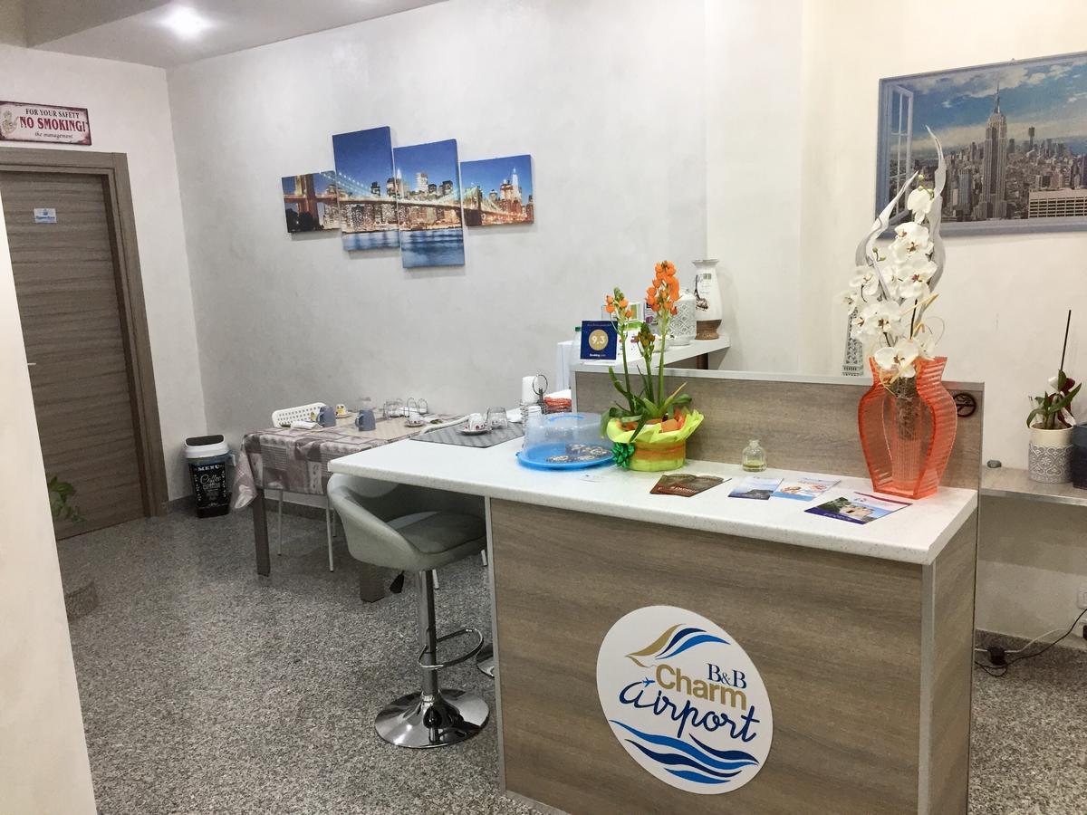 레조디칼라브리아 Charm Airport B&B 외부 사진